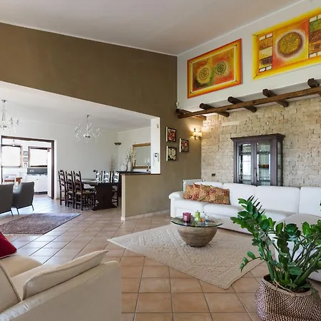 Cielo Villa *